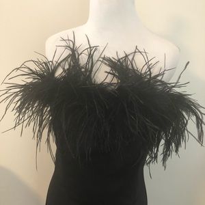 🖤 Betsey Johnson Feathered LBD 🖤